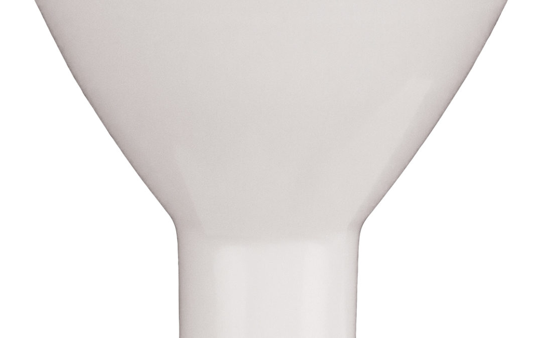 LED Universal Voltage 120-277V BR30 Lamp – 5.2″, 9.5W, 30K