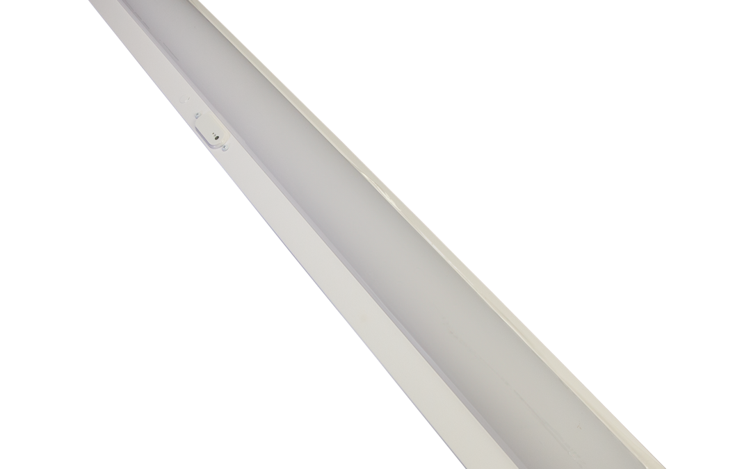 Select Series Stair Lighter w/ Integrated Sensor & Battery Backup – 4′, 35W/45W/55W, 35K/40K/50K